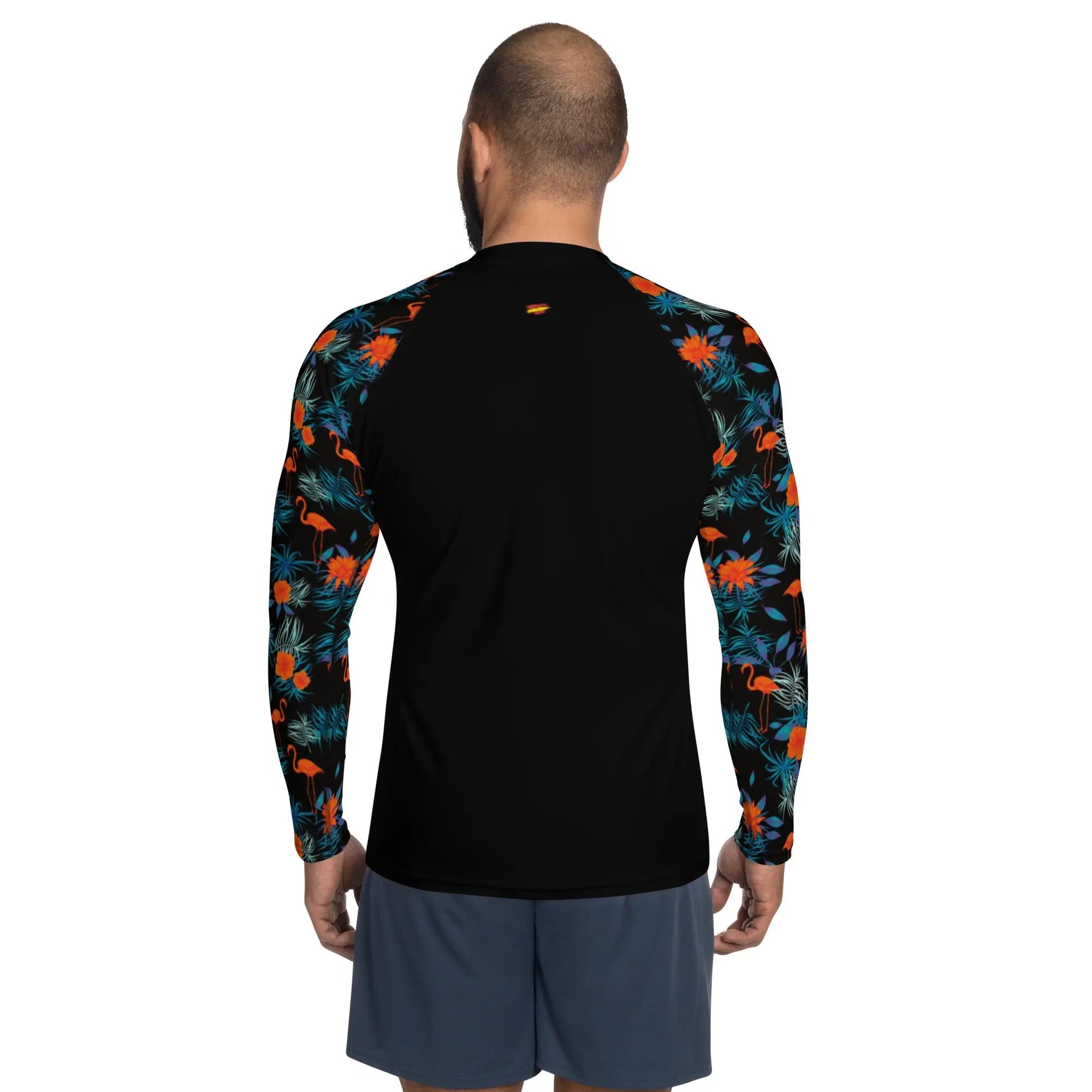 Comprar Camiseta Surf protección solar UPF50 hombre Bandera España La Flamenca de Borgoña Patricia Muñoz VOX
