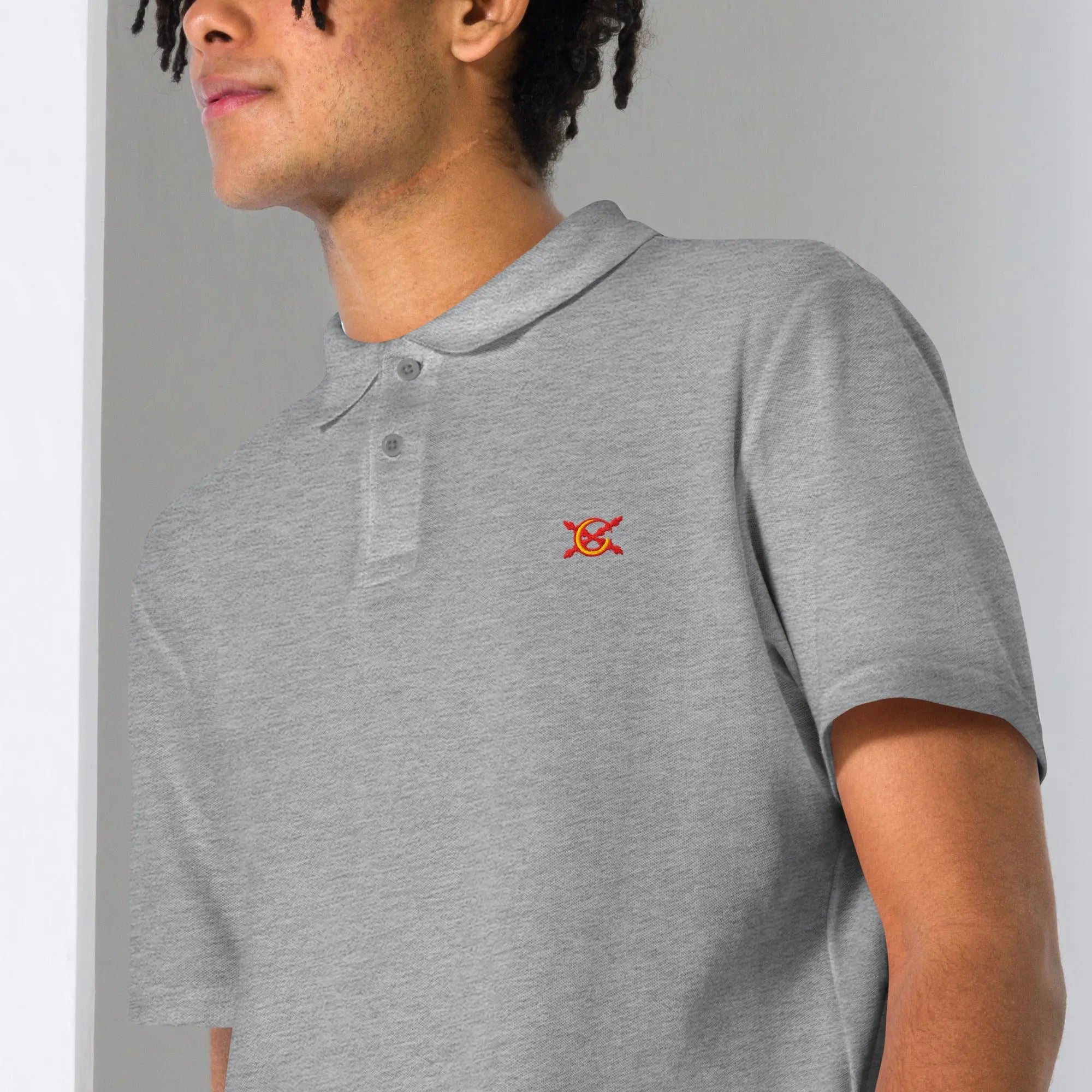 Comprar Polo de piqué unisex La Flamenca de Borgoña, Bandera de España, Cruz de Borgoña, Patricia Muñoz, VOX
