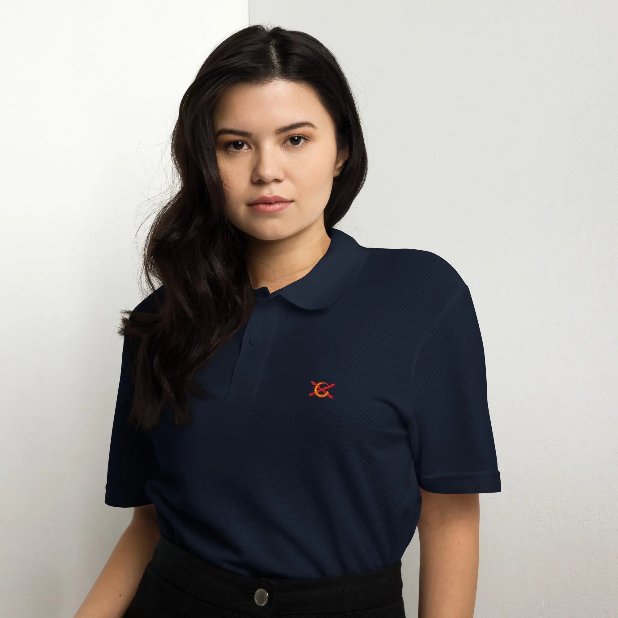 Comprar Polo de piqué unisex La Flamenca de Borgoña, Bandera de España, Cruz de Borgoña, Patricia Muñoz, VOX