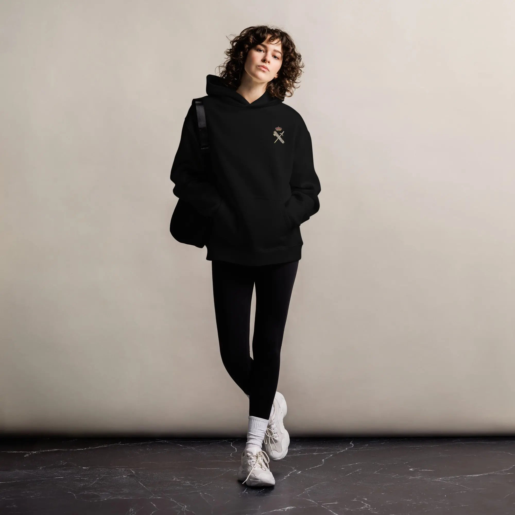 Comprar Sudadera Guardia Civil oversize unisex Bandera España La Flamenca de Borgoña Patricia Muñoz VOX