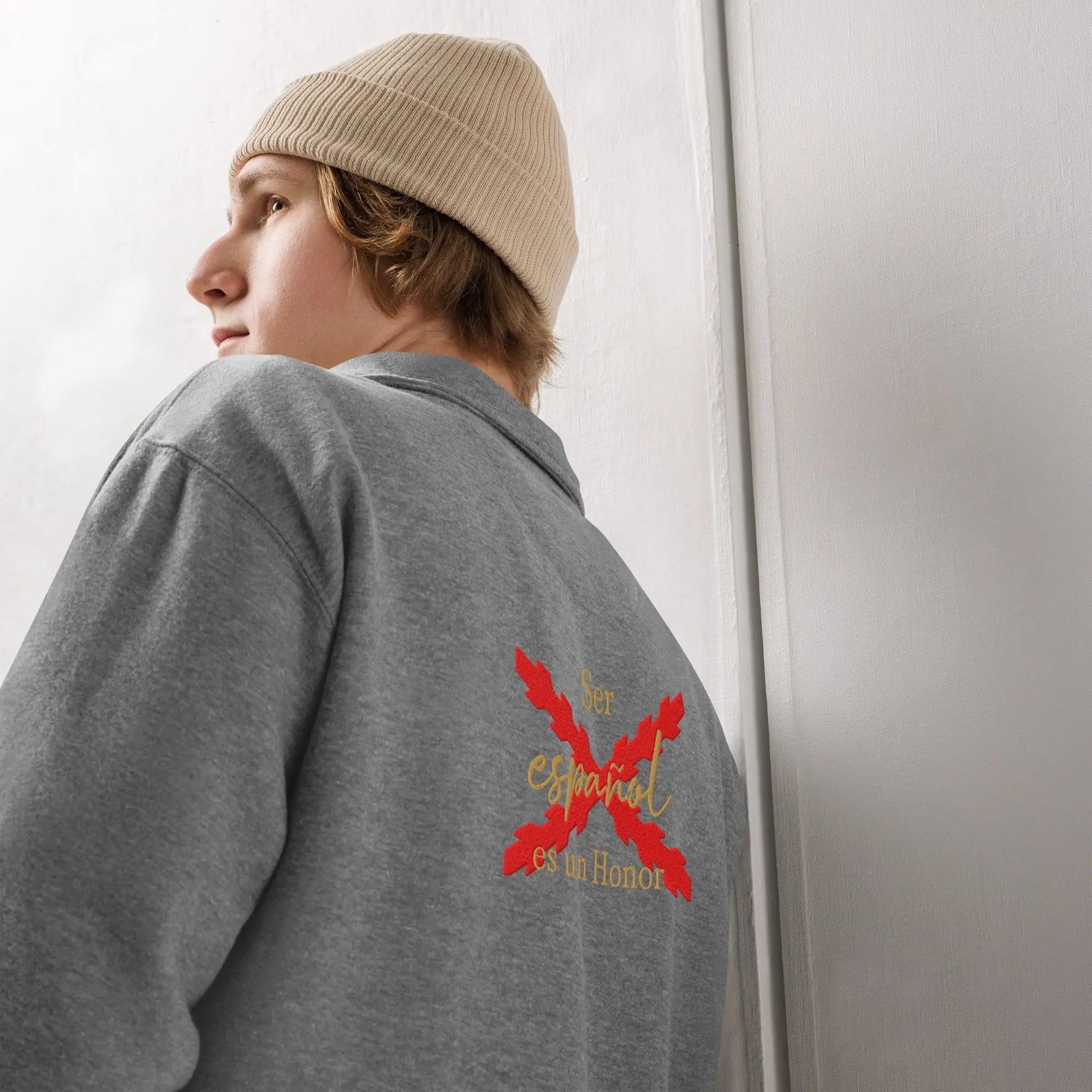 Comprar Sudadera premium unisex "Ser español es un Honor" La Flamenca de Borgoña Bandera España